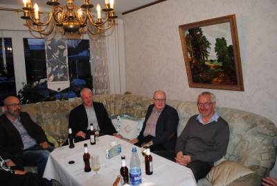 Eine Abordnung der CDU gratuliert dem Jubilar zu 60 Jahren CDU.